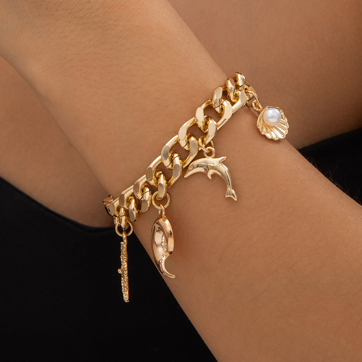 Creative Boho Conch Necklace & Bracelets