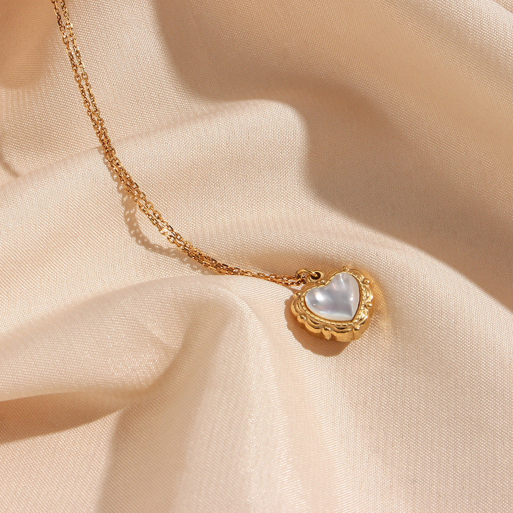 High-grade Love Light Luxury Pendant Jewelry
